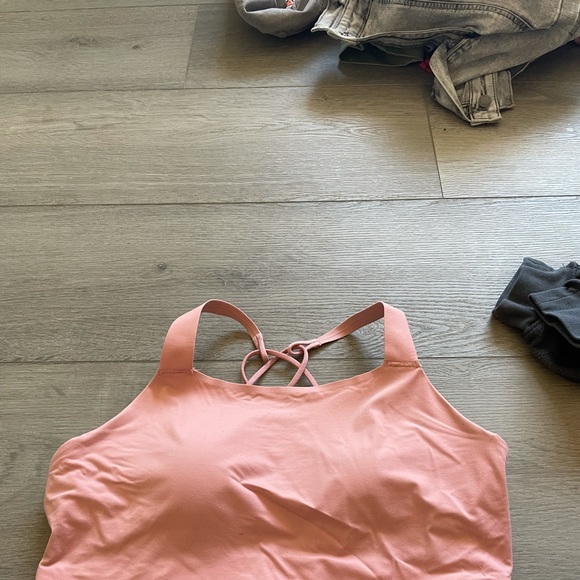 Nike sports bra - Picture 3 of 3